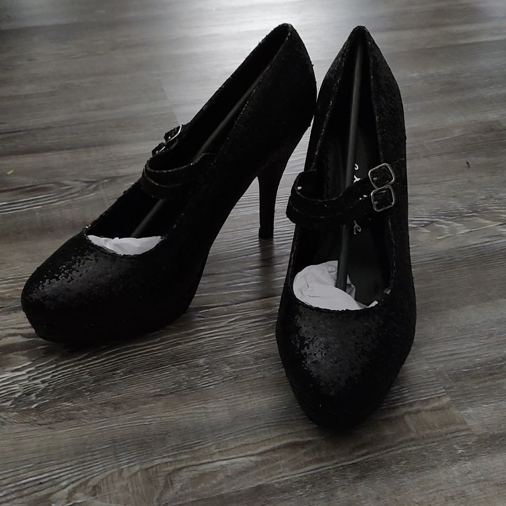 Ellie black glitter heels  Sz 10 NWOT